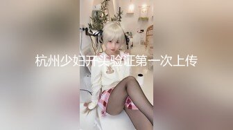 漂亮小美女深喉吃鸡啪啪 撅着小屁屁被黑祖宗大肉棒无套爆小菊花 最后拔出精液射在小穴