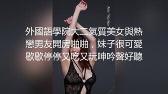 快乐熟女 · 居家淫乱的生活 ❤️ 戴套上阵安全第一，服务相当到位，吹硬舔爽在做爱 13V (4)