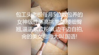 长发熟女人妻十分有韵味✿躺着享受舔逼服务，娇羞喃叫淫贱喷水，被大鸡巴无套插入内射进滚烫的精液，还是少妇好