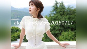 [MP4/ 911M] 探花嫖王威哥养生馆撩妹两个刚入行的旗袍丝袜女技师砸钱诱惑两个妹子下海一块3P