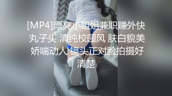 兩隻小妖精在打架，看誰會淫