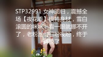 冒充假经纪人忽悠漂亮小美女__各种姿势露出漂亮的裸体 (1)