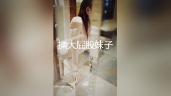 许昌大一乖乖女网聊了一星期被调教脱衣拍视频