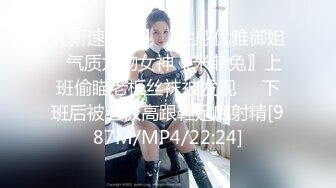 唯美水中舞者！外国极品身材高颜值美女水中 一丝不挂 嬉戏玩耍 宛若美人鱼一般！