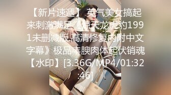 《魔手?外购??极品CP》正面 私处特写，服装城女厕逼脸同框偸拍各种女人方便，有少女有美少妇有熟女，逼型多种一次看个够