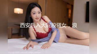 点了两个美女4P淫乱大战 撩衣服摸摸奶 一人一个同时进行后入骑乘猛操