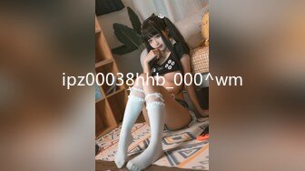 [MP4/ 318M]&nbsp; 妮妮小玉米！双女激情轮草！丰满大肥臀，第一视角后入撞击，怼入骚穴爆插，特写视角进进出出