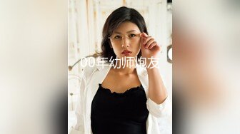 美女主播打PK输了做惩罚“转圈”没想到大黑B都漏出来了这下子好玩了