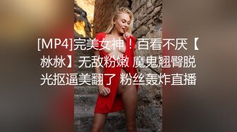 良家小少妇一个人在家没想到这么骚全程露脸激情大秀